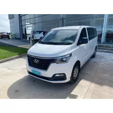 Hyundai H1 12pax Minibus -nafta - 2019