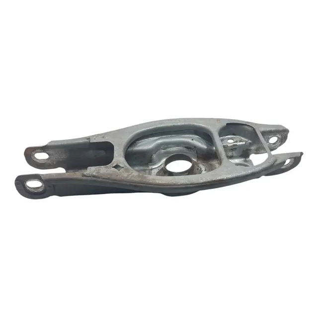 Bandeja Suspensão Traseira Bmw 320i 2009 2010 2011 Seminovo 3