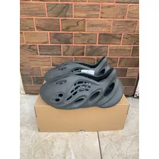 adidas Yeezy Foam Rnr - Carbon - 3 Mx