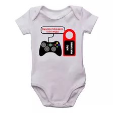 Body Infantil Jogando Videogame Com O Papai Bodi Bori Bebê