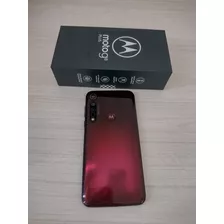 Celular Moto G8