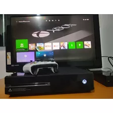 Xbox One 500gb + 2 Controles