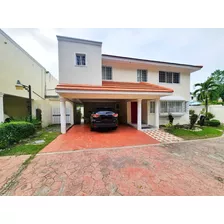 Casa En Proyecto Cerrado, Residencial Laderas De Arroyo Hond