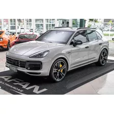 Porsche Cayenne Turbo S 4.0t 680cv 4x4 C/teto Aut./2022 (hyb