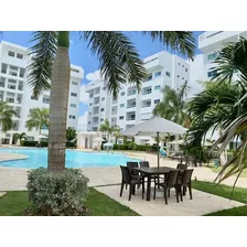 Apartamento En 1er Nivel En Venta En Juan Dolio, En 2da Línea De Playa.