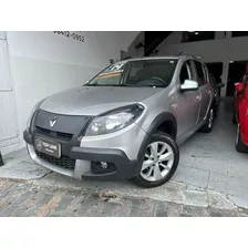 Renault Sandero 1.6 Stepway 16v + Couro + Automatico 2014