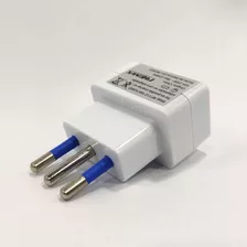 Adaptador 10/16a 2200w Con Protección Blanco Rema