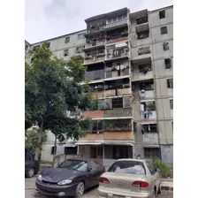 Venta Apartamento En Caricuao Ud5