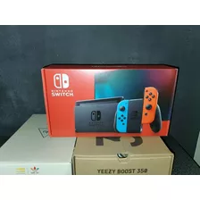 Nintendo Switch Console