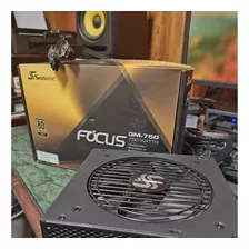 Fuente Gamer Seasonic 750w Focus 80+ Gold 750 Semi Modular