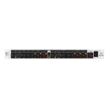 Crossover Behringer Cx3400 100v/240v