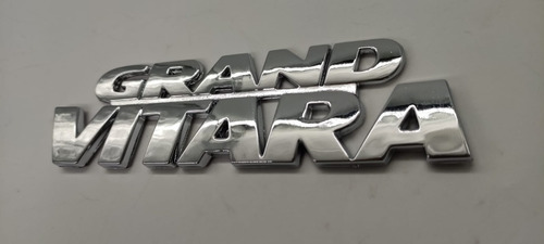 Chevrolet Grand Vitara / Suzuki Grand Vitara Emblema Cinta3m Foto 4