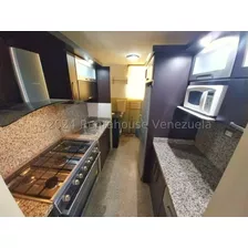 Marydoll Mogollon Vende Confortable Apartamento Ubicado En Zona Centro Barquisimeto-lara