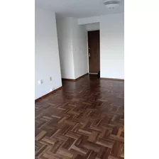 Alquiler Apartamento De 2 Dormitorios Con Balcón En Parque Batlle!!