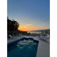 Hermoso Departamento Con Acabados De Lujo En Acapulco, Con Bella Vista A La Bahía De Sta Lucia Y A Solo 5 Min De La Playa. 