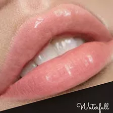 Cascada Premium Transparente Brillo De Labios