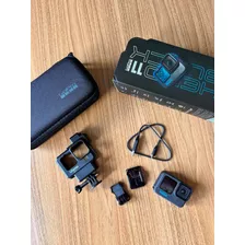 Câmera Gopro Hero 11 Black 5.3k 27 Mp Com Case P/ Acessórios