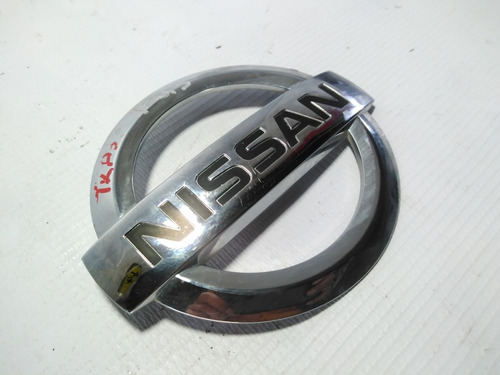 Emblema Cajuela Nissan Armada 5.8 03-15 Original Foto 4