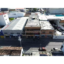 Edificio Comercial En Venta En Centro De Barquisimeto, Lara Mc 