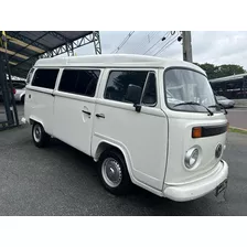 Volkswagen Kombi Lotaçao 1.6 2001