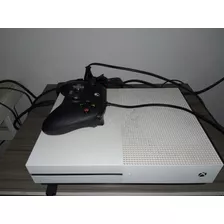 Xbox One S 1 Tb + 2 Controles 