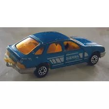 Matchbox Auto Ford Sierra (1:58)