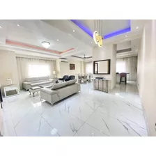 Apartamento En Venta En Evaristo Morales Amplio Y De Ultimo Piso