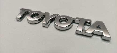 Toyota Corolla Emblema  Foto 3