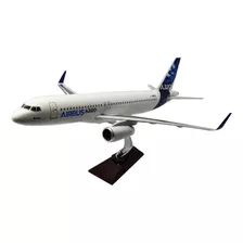 Enfeite Miniatura Avião Decorativo Realista Airbus A320 48cm Cor Branco