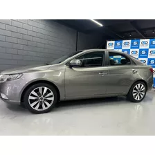 Kia Cerato 1.6 Sx3 16v Gasolina 4p Automático