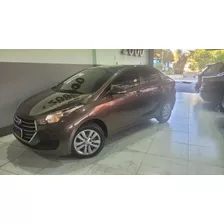 Hyundai Hb20s 2017 1.6 Comfort Plus Flex Automático Baixa Km