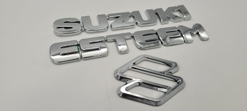 Suzuki Esteem Emblemas  Foto 2