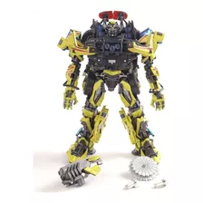 Transformers Ratchet T-11 Masterpiece Oversized Mpm-11 