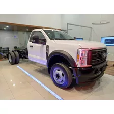 Ford F-550 2023