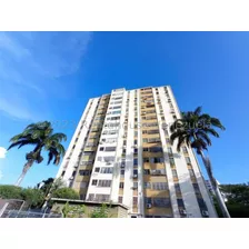 Apartamento En Venta Barquisimeto Las Trinitarias Codigo 2 4 5 8 9 9 Mildred Hermoso Apartamento Frente Al Centro Comercial Las Trinitarias. Recién Remodeladas Y Cocina Nueva Para Su Confort Y Tran