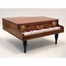 Antigo Piano Infantil Madeira