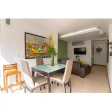 Estupendo Apartamento Totalmente Remodelado En Los Naranjos De Las Mercedes Mls 24-15232 Zr