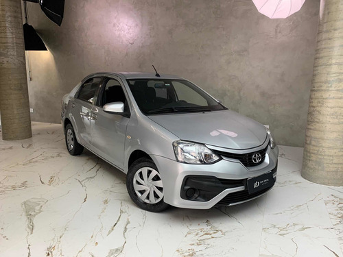 Toyota Etios 2018 1.5 16v Xs Aut. 4p