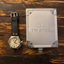 Reloj Tw Steel Tw1 45mm Cuero Negro
