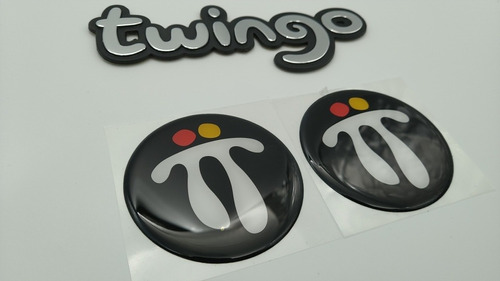 Renault Twingo Emblemas Totto Foto 3