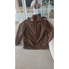 Chaqueta De Cuero Abrigada Y Dos Chaquetas Militares