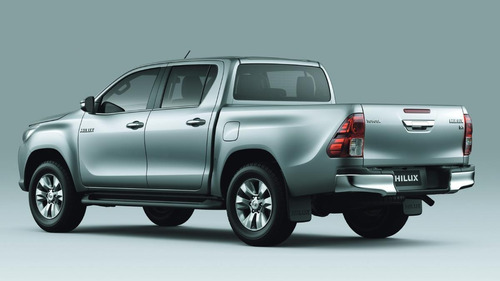 Stop Toyota Hilux Revo 2016 Hasta 2020 Original Foto 3