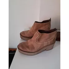 Botas De Cuero Legitimo Marca Touch. Muy Buen Estado!!!