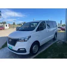 Hyundai H1 9 Pax