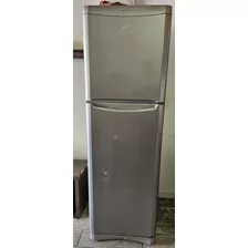 Heladera Indesit 382l