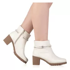 Bota Casual Leve Cano Curto Salto Médio Detalhe Strass Gigil