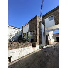 Vendo: Casa De 4 Dormitorios En Paso Molino