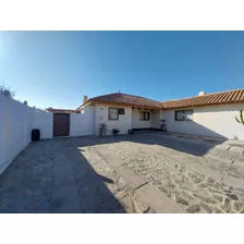 Casa En Arriendo Sector Santuario De Peñuelas, Coquimbo.