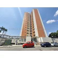 $ $ Apartamento En Venta Res. Confort Suite Zona Oeste Bqto Codigo 24-18723 Svd $ $ 