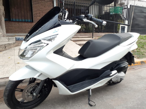 Scooter Honda Pcx 150 / Inyeccion Electronica / Igual A 0km 